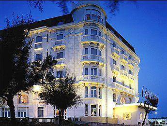 Le Regina Biarritz Hôtel & Spa – MGallery Collection